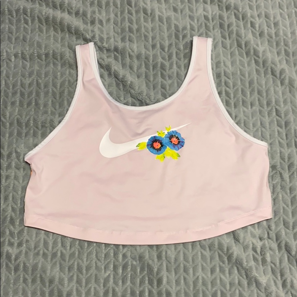 Nike crop tank
